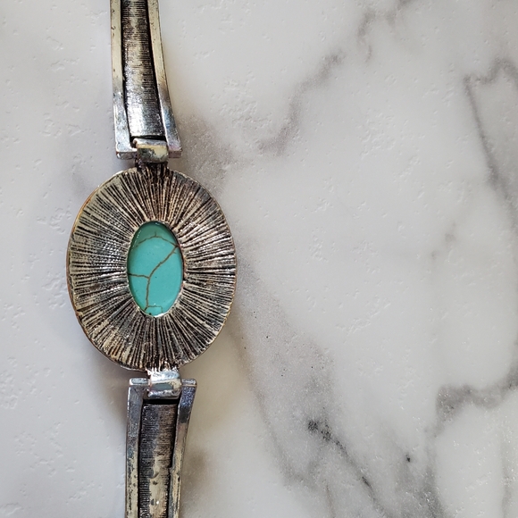 Silver Tone & Turquoise Bracelet 💥3 for $24💥 - Picture 7 of 14